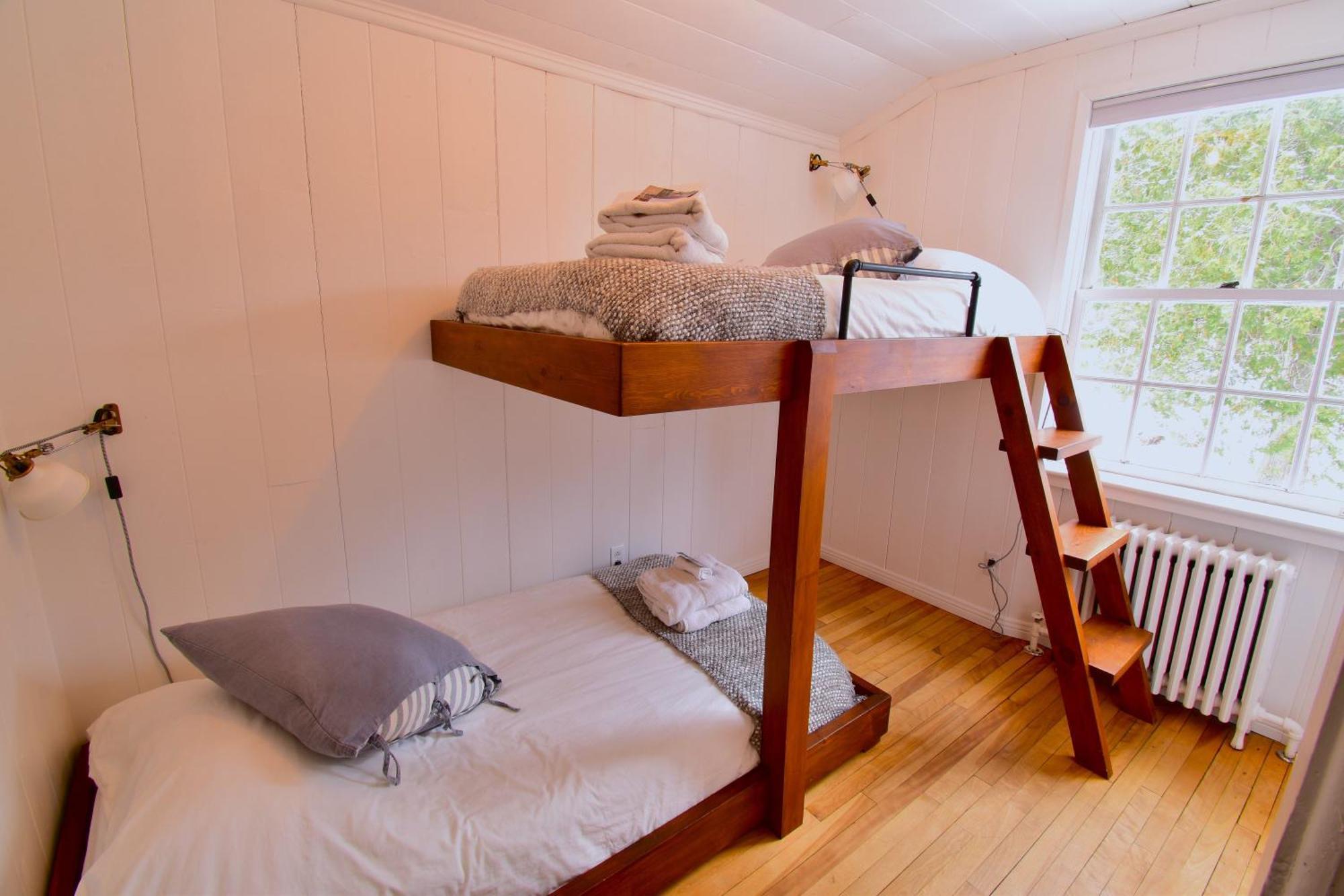 Le Partage Lodge: Destination Plein Air Et Sociale Val-Morin Esterno foto