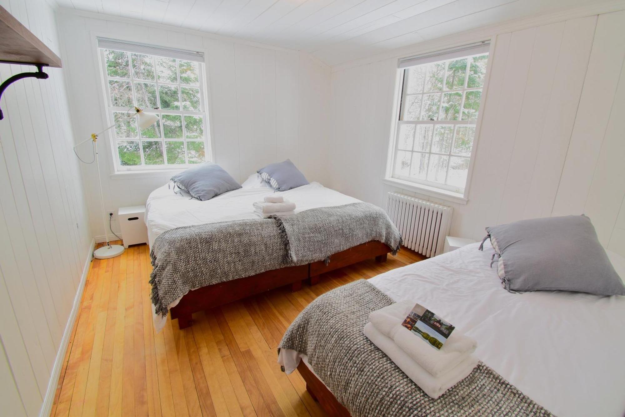 Le Partage Lodge: Destination Plein Air Et Sociale Val-Morin Esterno foto