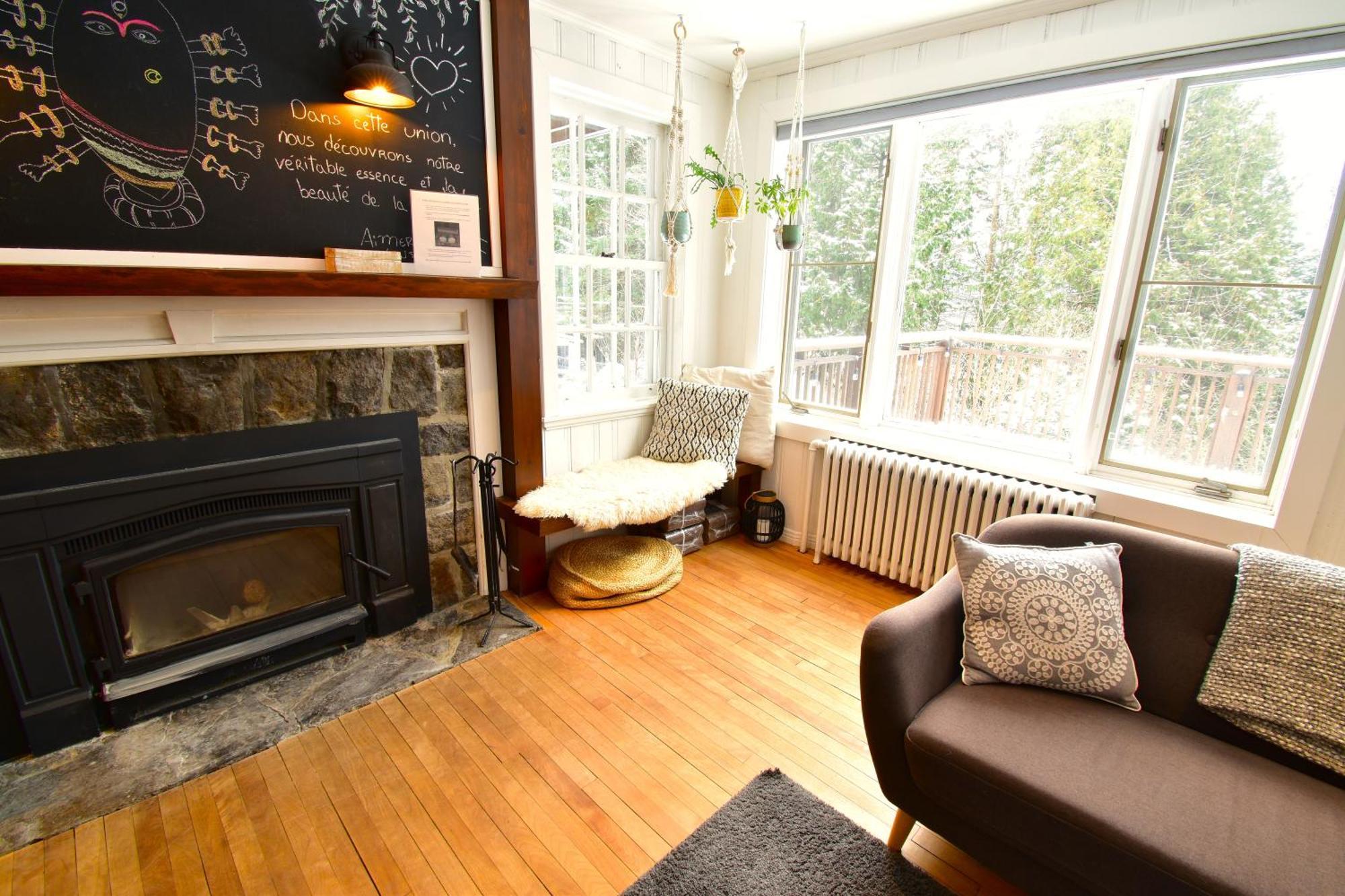 Le Partage Lodge: Destination Plein Air Et Sociale Val-Morin Esterno foto